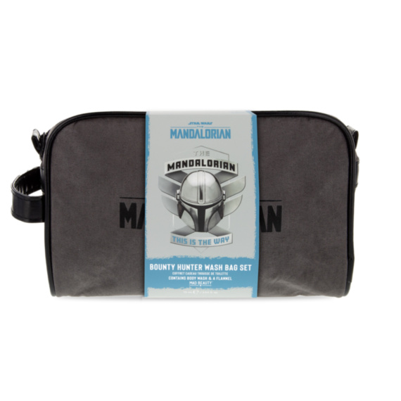 The Mandalorian Bounty Hunter Wash Bag Set